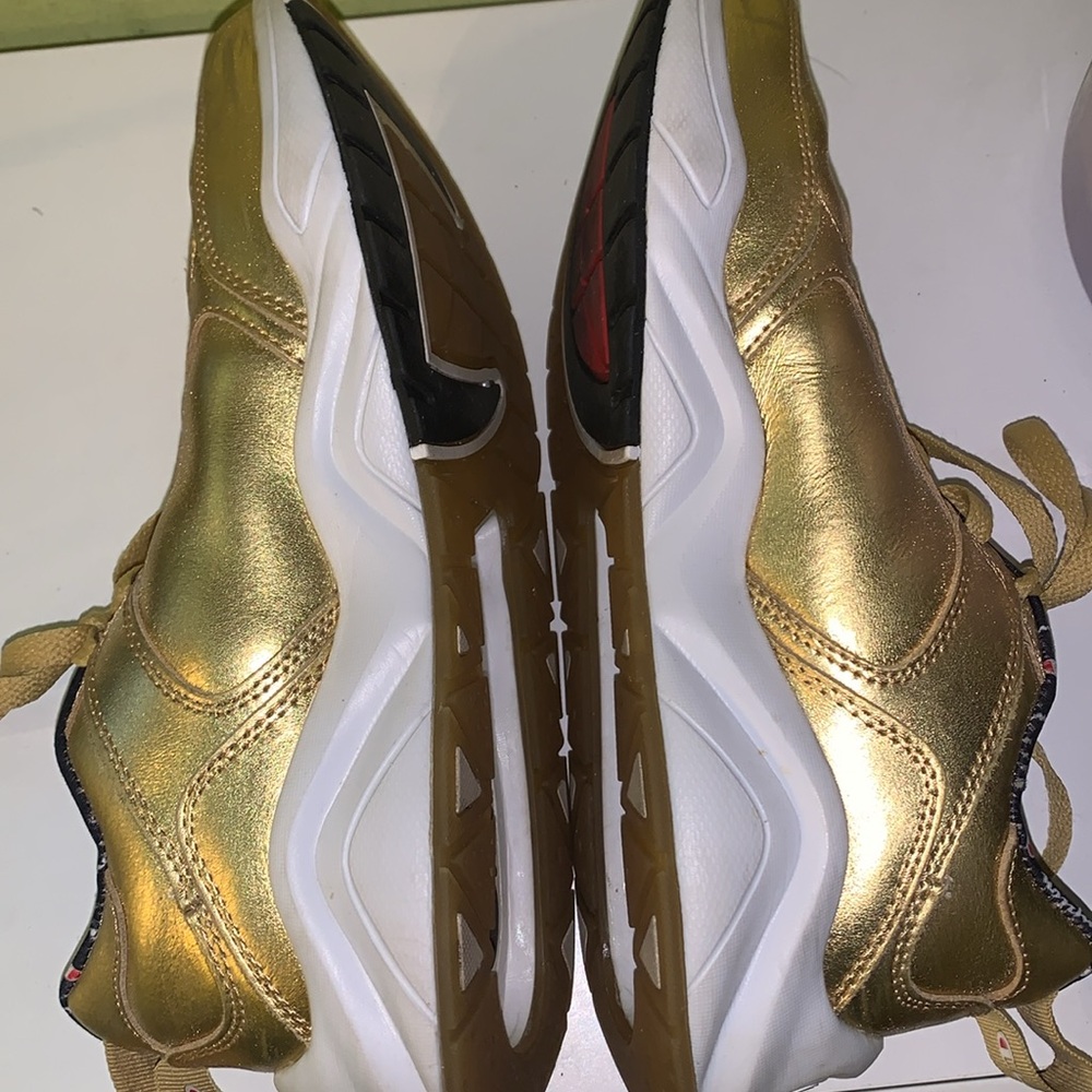 Champion gold leather sneakers 8 woman 6.5 youth - Picture 6 of 10